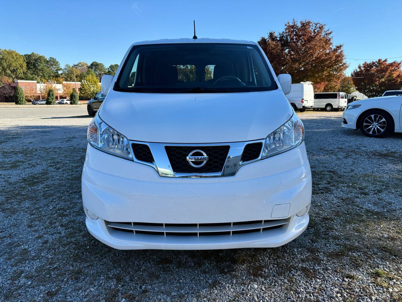 Used 2020 Nissan NV200 SV w/ Sliding Glass Door Package FWD image 2