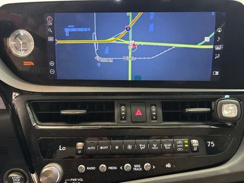 Used 2022 Lexus ES 350 w/ Premium Package FWD image 23