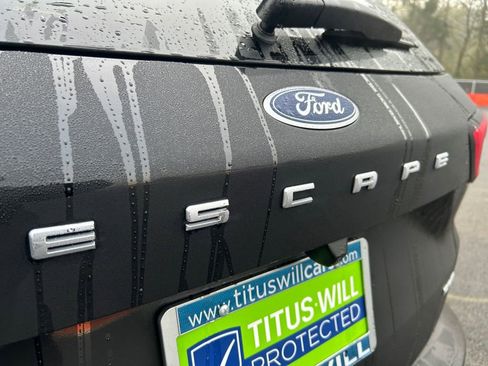 Used 2025 Ford Escape ST-Line image 31