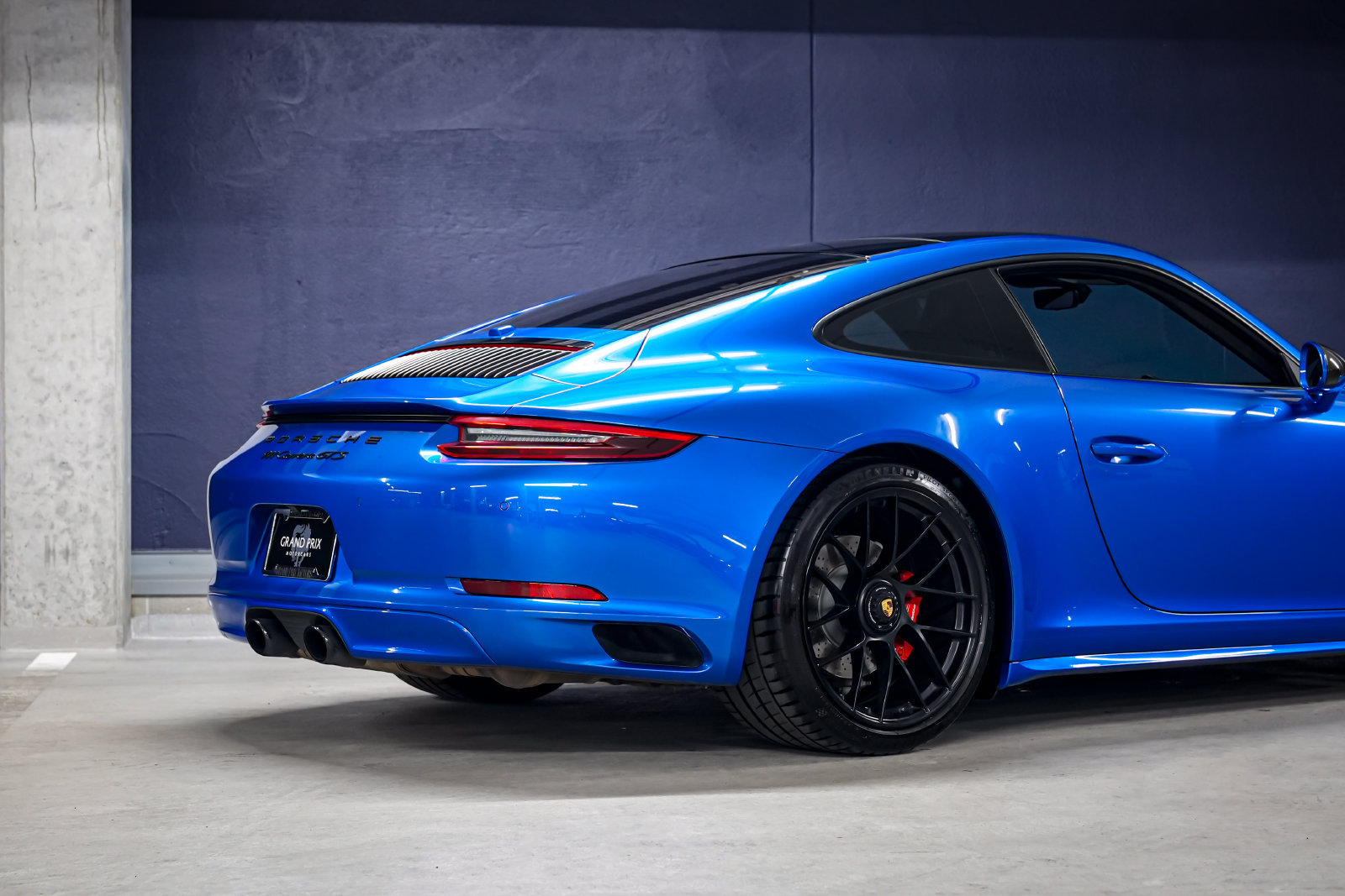 Used 2017 Porsche 911 Carrera GTS RWD image 35