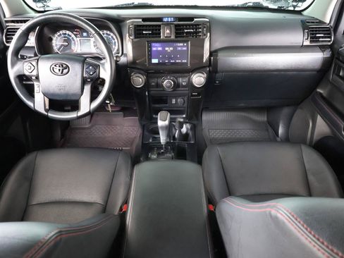 Used 2019 Toyota 4Runner TRD Off-Road Premium AWD/4WD image 16