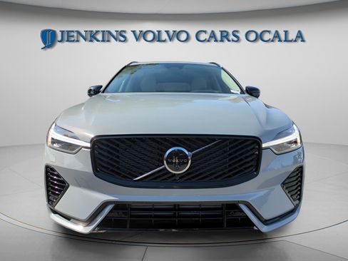 New 2026 Volvo XC60 T8 Ultra w/ Protection Package Premier image 3