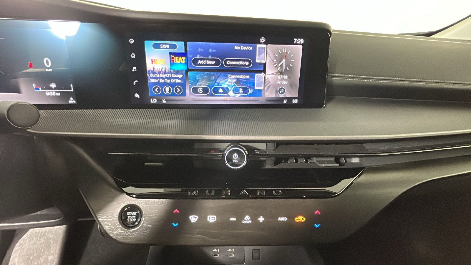 Used 2025 Nissan Murano SV FWD image 27