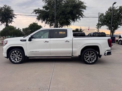 Used 2019 GMC Sierra 1500 Denali w/ Denali Ultimate Package AWD/4WD image 15