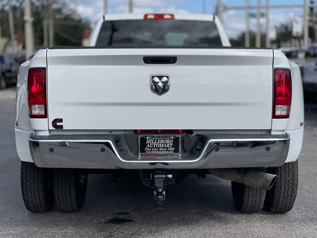Used 2018 RAM 3500 Tradesman w/ Chrome Appearance Group AWD/4WD image 16