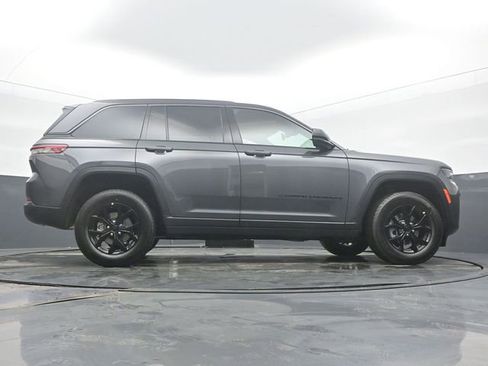 New 2026 Jeep Grand Cherokee Laredo image 52