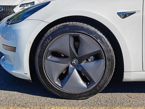 Used 2018 Tesla Model 3 Long Range AWD/4WD image 48