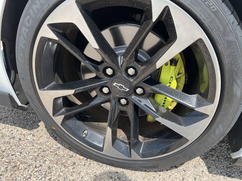 Used 2023 Chevrolet Camaro SS RWD image 21