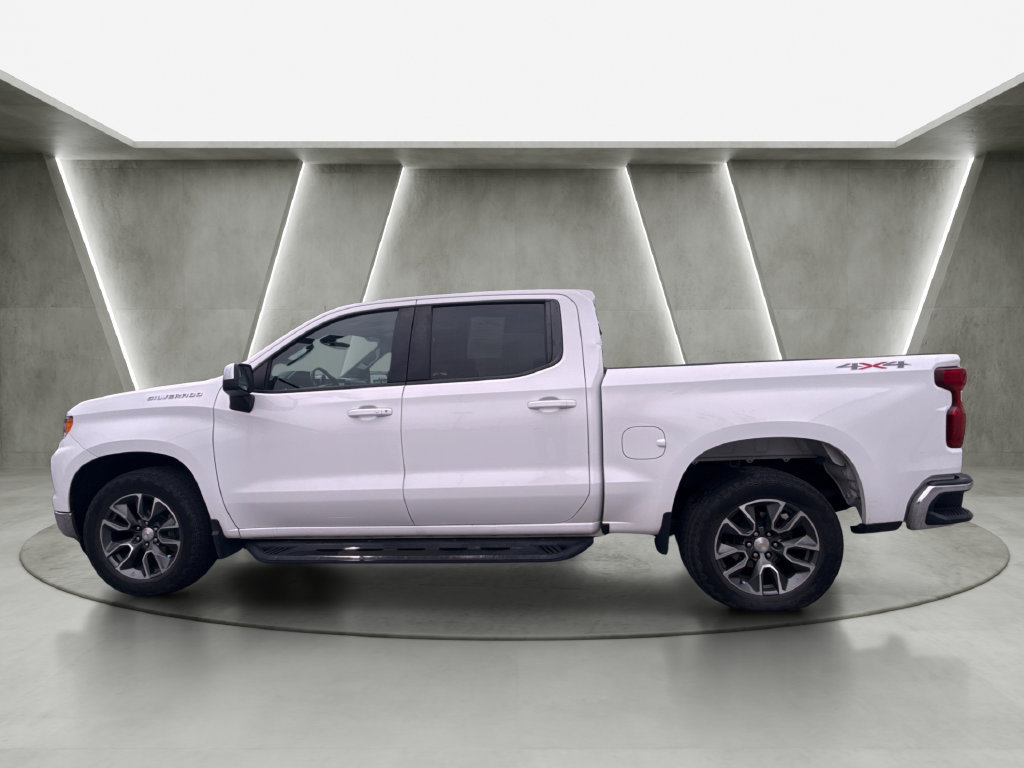 Used 2023 Chevrolet Silverado 1500 LT AWD/4WD image 7