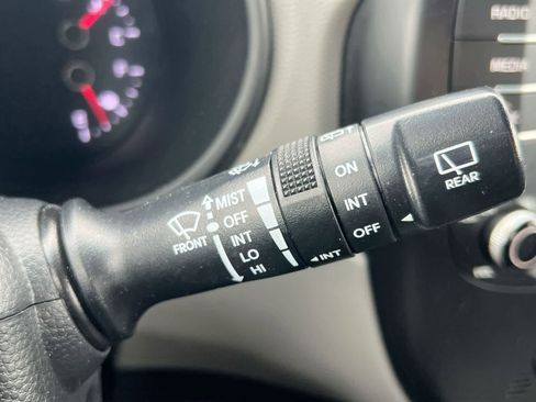 Used 2019 Kia Soul + FWD image 25