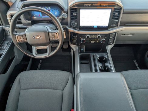 Used 2024 Ford F150 XLT w/ Mobile Office Package image 6