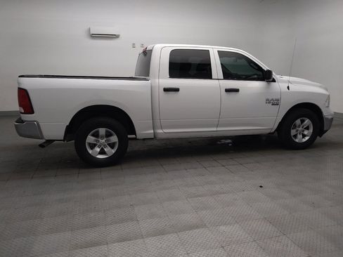 Used 2022 RAM 1500 Classic SLT RWD image 10