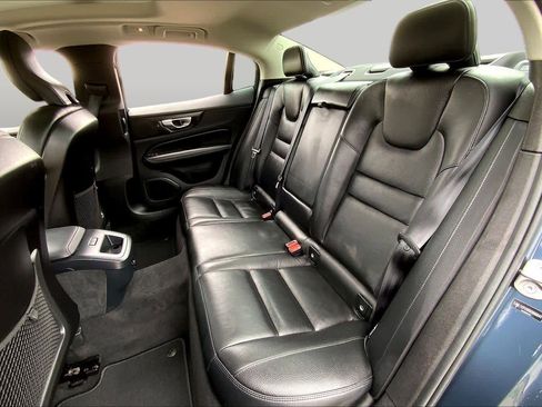 Used 2025 Volvo S60 B5 Plus FWD image 20