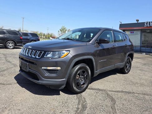 Used 2020 Jeep Compass Sport AWD/4WD image 8