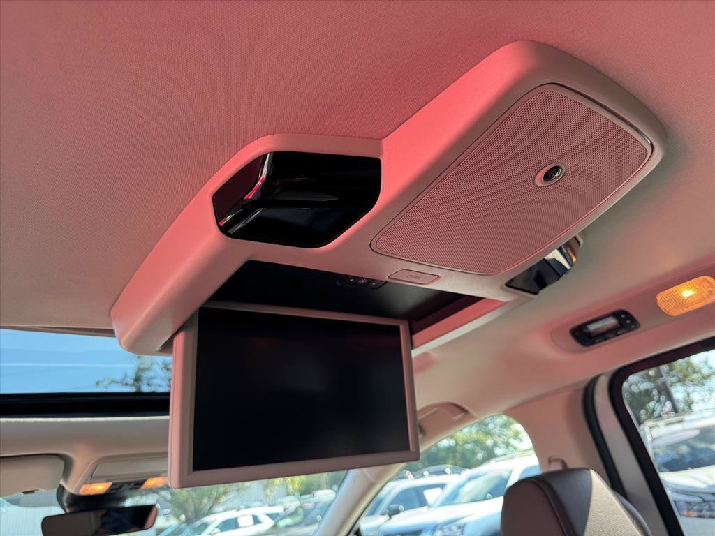 Used 2025 Honda Odyssey Elite image 14