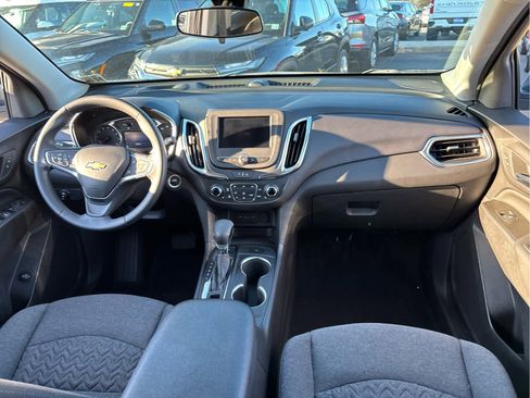 Certified 2024 Chevrolet Equinox LT AWD/4WD image 25