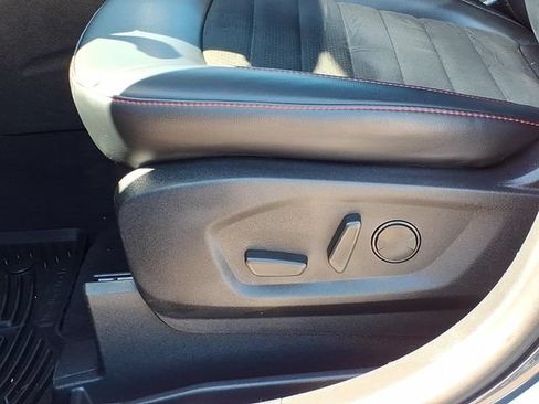 Used 2024 Ford Edge ST-Line AWD/4WD image 15