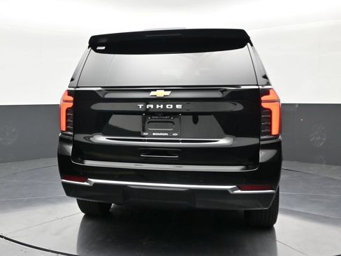 Used 2025 Chevrolet Tahoe LS RWD image 4