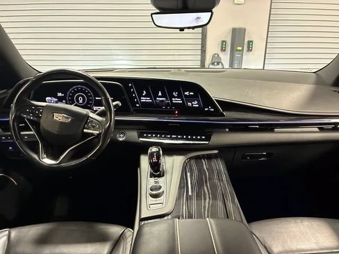 Certified 2021 Cadillac Escalade Sport AWD/4WD image 12