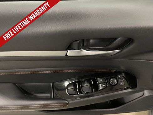Used 2023 Nissan Altima 2.5 SR AWD/4WD image 25