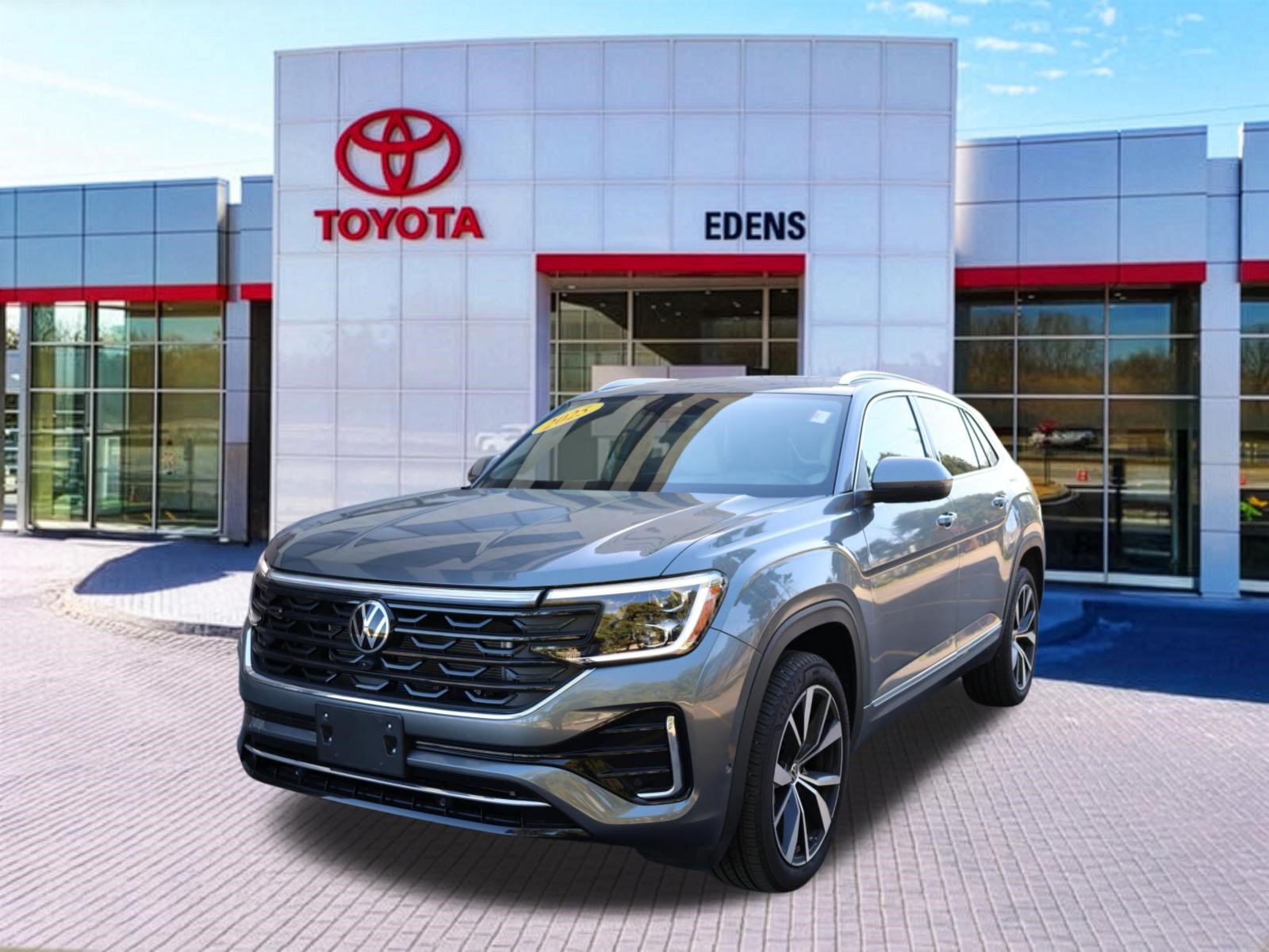 Used 2025 Volkswagen Atlas Cross Sport SEL Premium R-Line AWD/4WD image 11