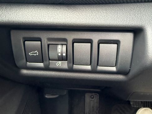 New 2026 Subaru Outback Limited image 15