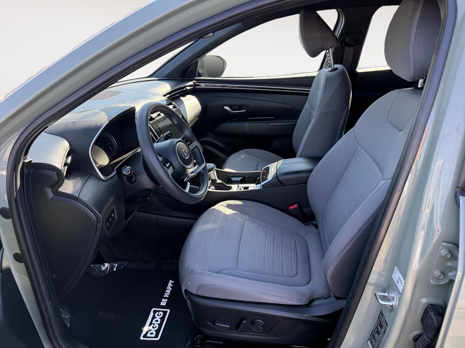 Certified 2024 Hyundai Santa Cruz SEL FWD image 10