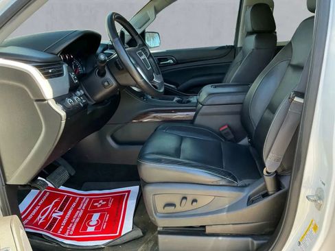 Used 2017 GMC Yukon SLT w/ Open Road Package image 12