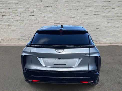 Used 2025 Cadillac Lyriq Sport image 6