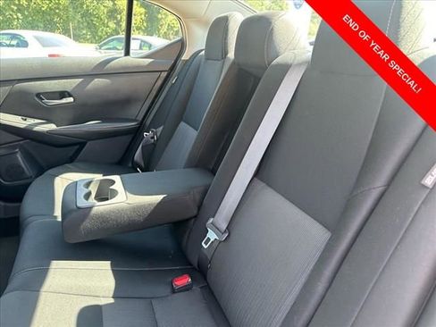 Used 2022 Nissan Sentra SV w/ Electronics Package image 9