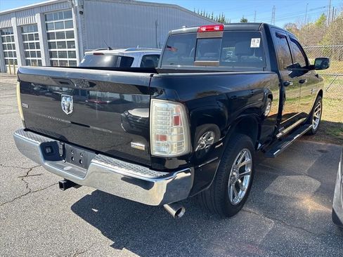 Used 2017 RAM 1500 Classic SLT image 11