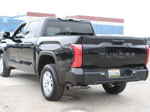 Used 2025 Toyota Tundra SR5 AWD/4WD image 3
