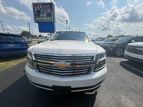 Used 2017 Chevrolet Suburban Premier AWD/4WD image 9