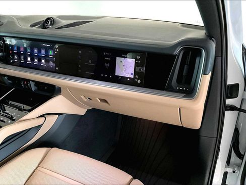 New 2026 Porsche Cayenne E-Hybrid AWD/4WD image 22
