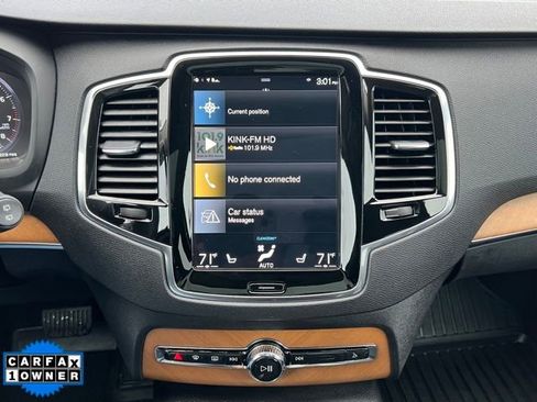 Used 2021 Volvo XC90 T6 Momentum w/ Advanced Package image 28