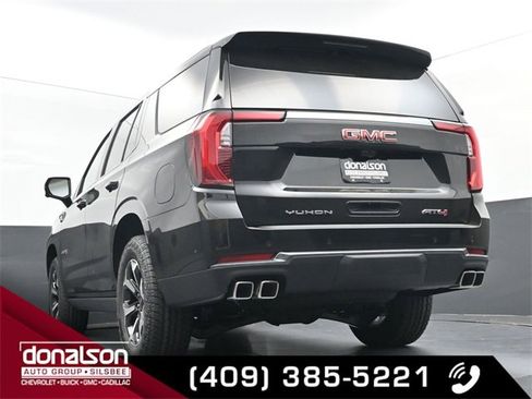 New 2026 GMC Yukon AT4 w/ AT4 Premium Plus Package image 18