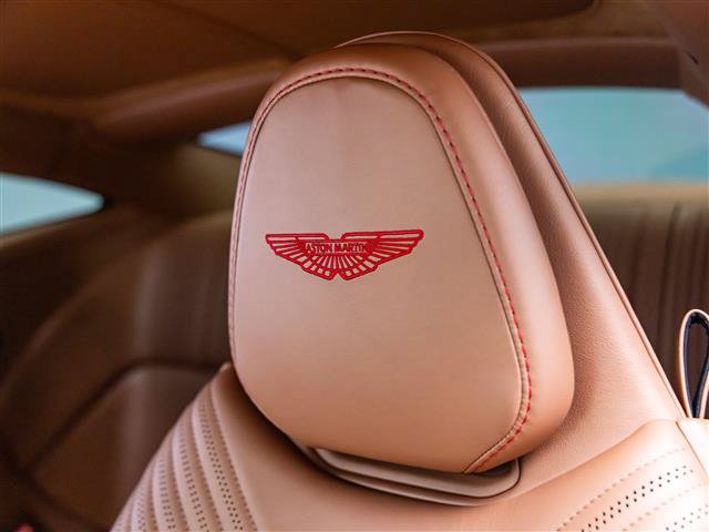 Used 2021 Aston Martin DB11 Coupe RWD image 5