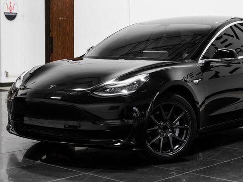 Used 2019 Tesla Model 3 Long Range RWD image 9