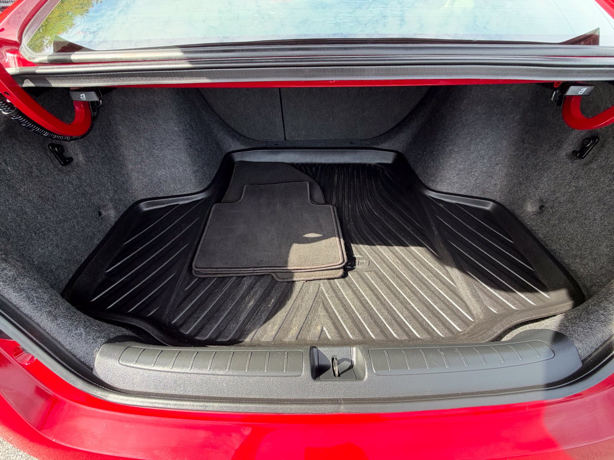 Used 2018 Honda Accord Sport image 10