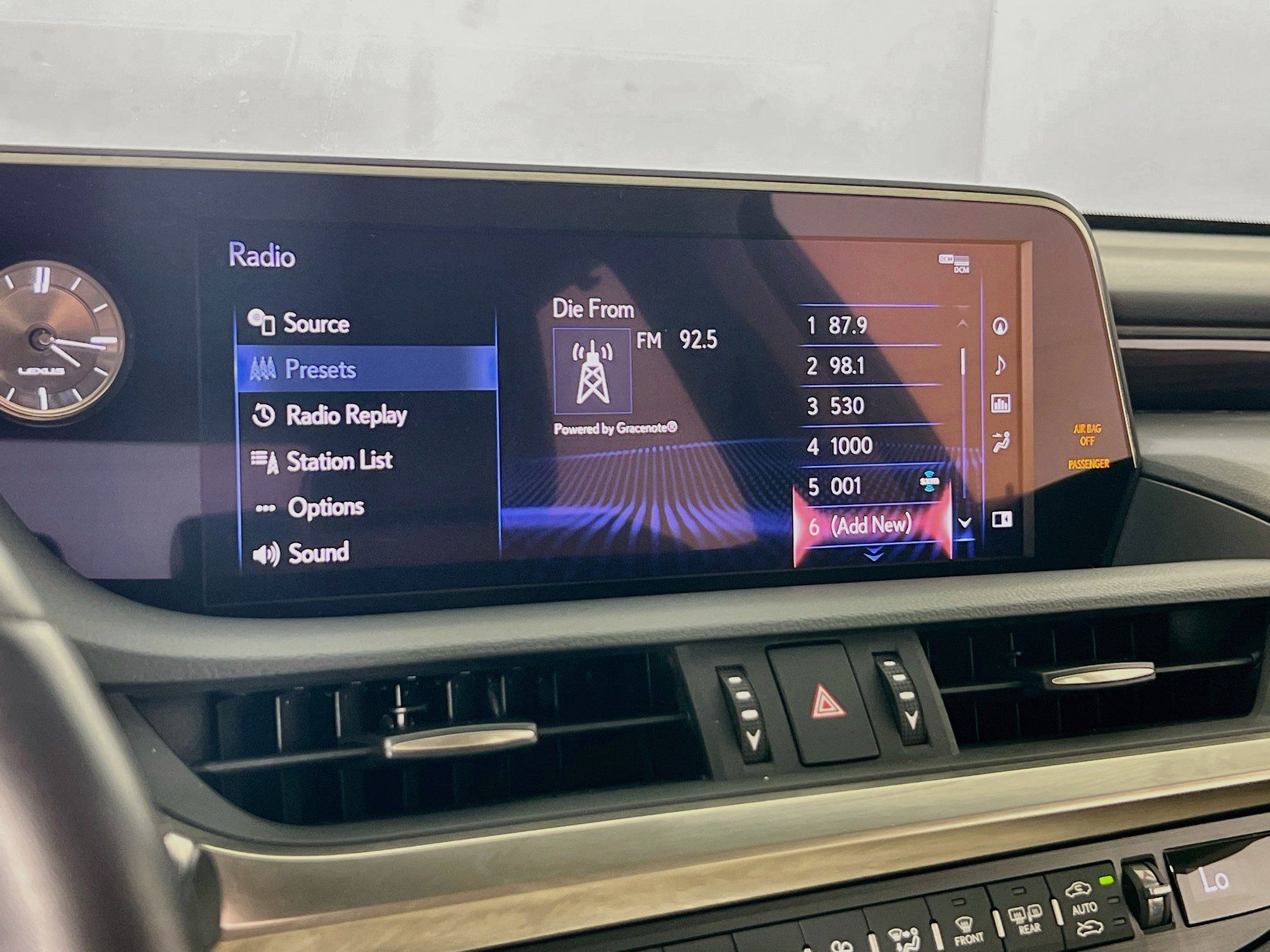 Used 2019 Lexus ES 350 Ultra Luxury w/ Accessory Package 2 FWD image 15