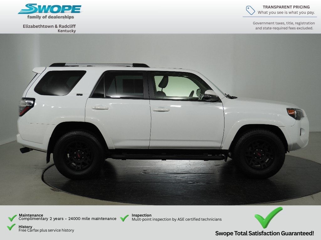 Used 2024 Toyota 4Runner SR5 Premium w/ Moonroof Package RWD image 2