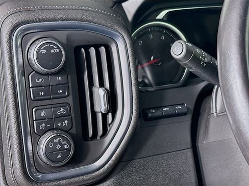 Certified 2020 Chevrolet Silverado 2500 LTZ w/ LTZ Plus Package image 11