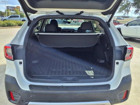 Used 2021 Subaru Outback Limited image 26