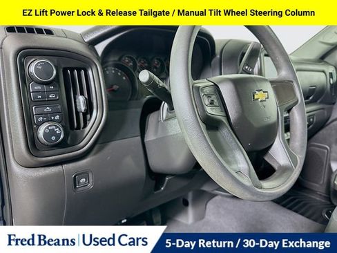 Used 2022 Chevrolet Silverado 1500 Custom image 11