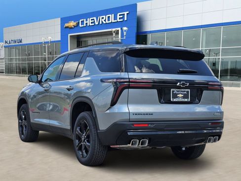 New 2027 Chevrolet Traverse LT w/ Midnight/Sport Edition FWD image 4
