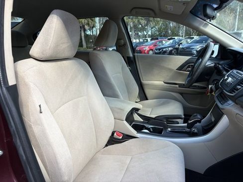 Used 2013 Honda Accord LX image 31