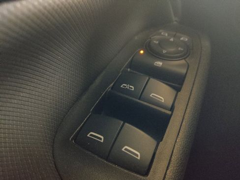 Used 2024 Chevrolet Equinox RS FWD image 27