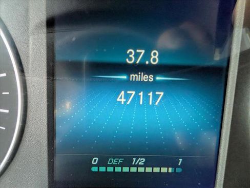 Used 2024 Mercedes-Benz Sprinter 2500 image 32