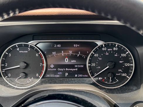 Used 2022 Nissan Rogue SL w/ SL Premium Package image 23