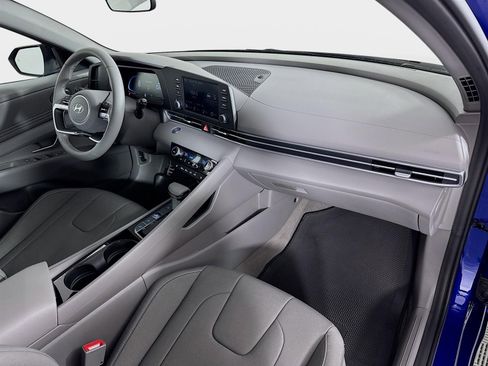New 2026 Hyundai Elantra SEL Sport Premium w/ Cargo Package FWD image 28